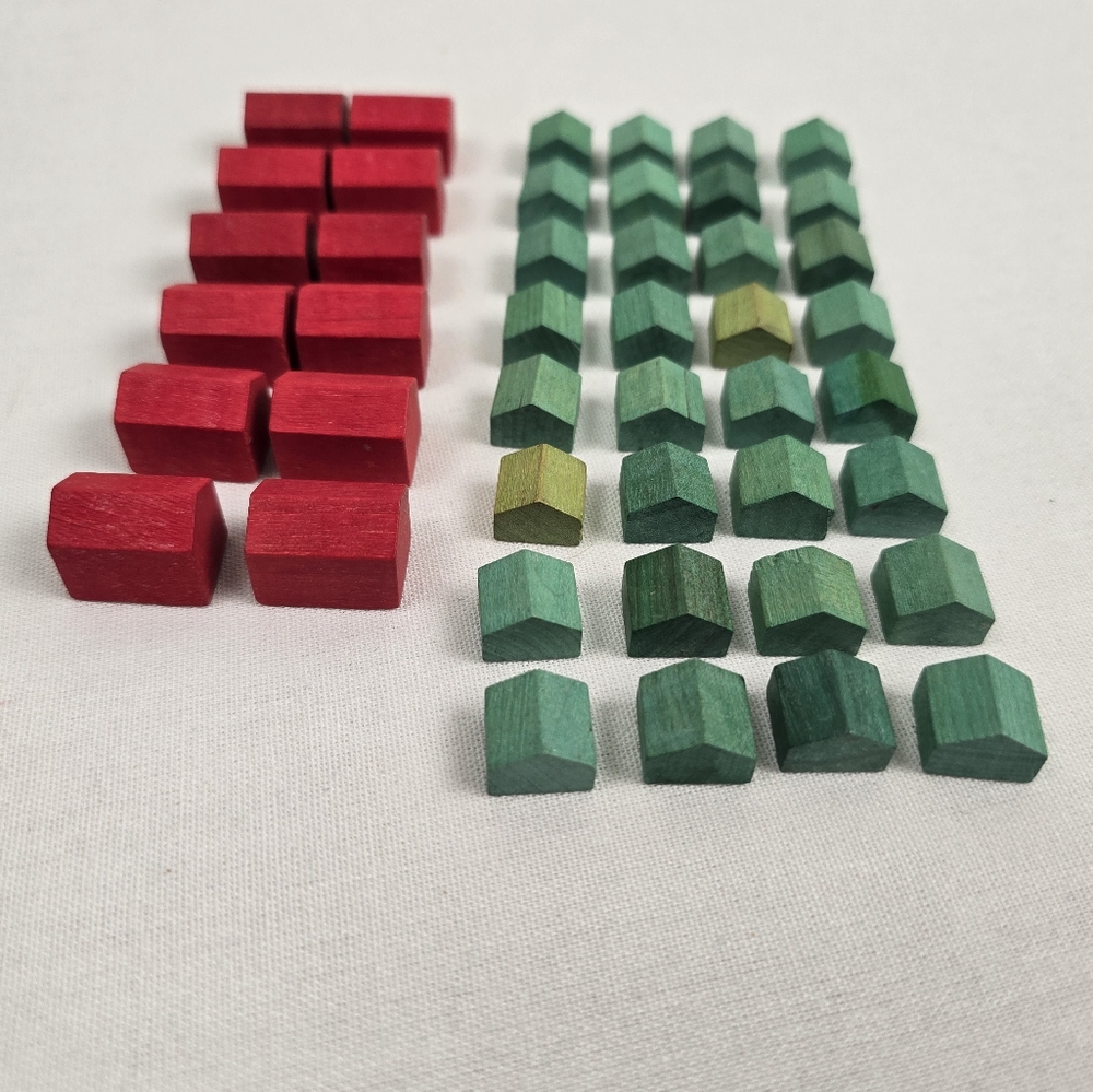 Vintage 40's Or 50's Monopoly Popular Edition Wooden Houses And Hotel Pieces